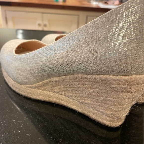 J Crew Seville Espadrilles Metallic Canvas Size 9 - Picture 4 of 5